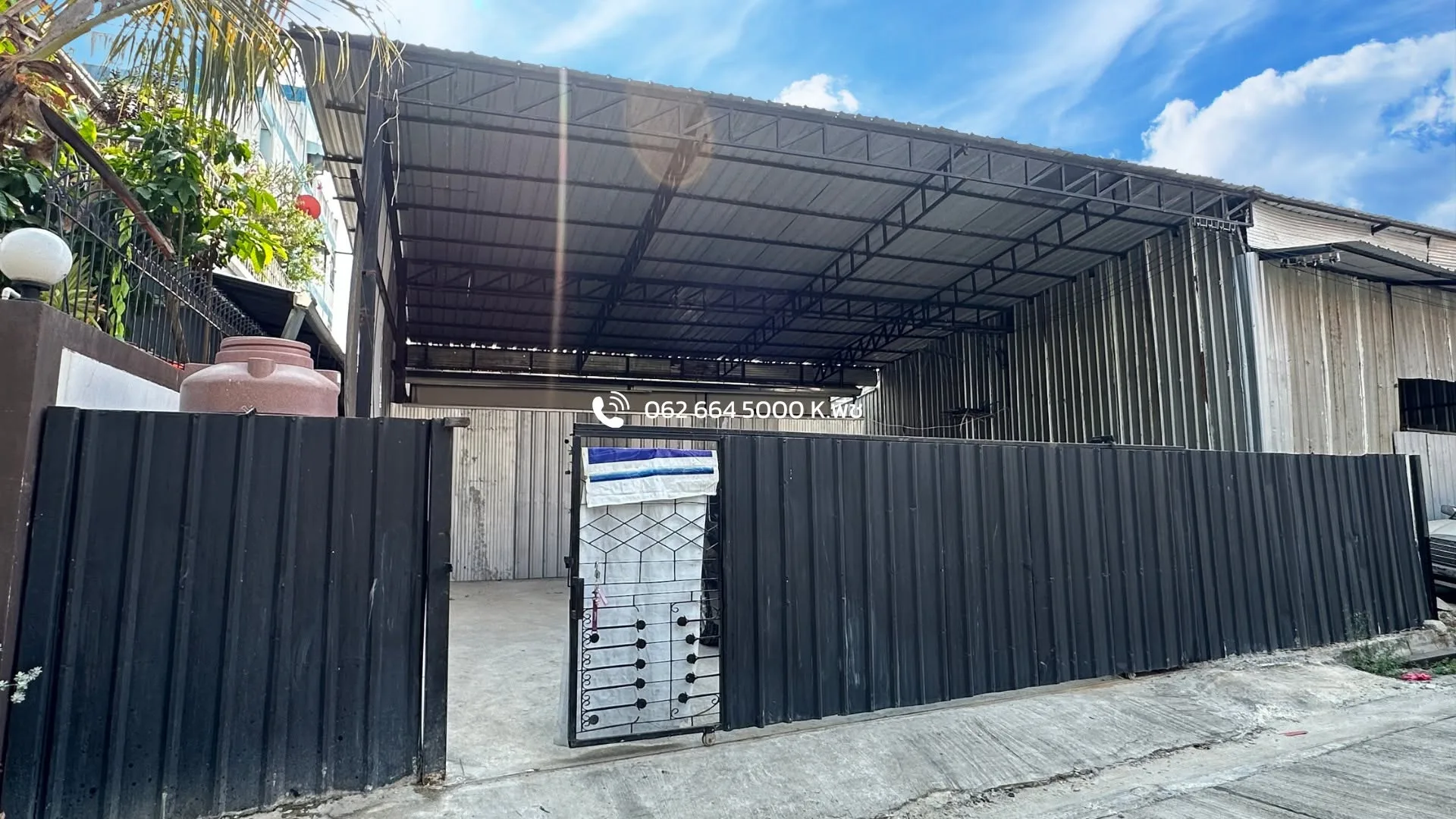 โกดังทาวน์อินทาวน์ ลาดพร้าว วังทองหลาง ใกล้ทางด่วน - 200 ตร.ม. มุม 1