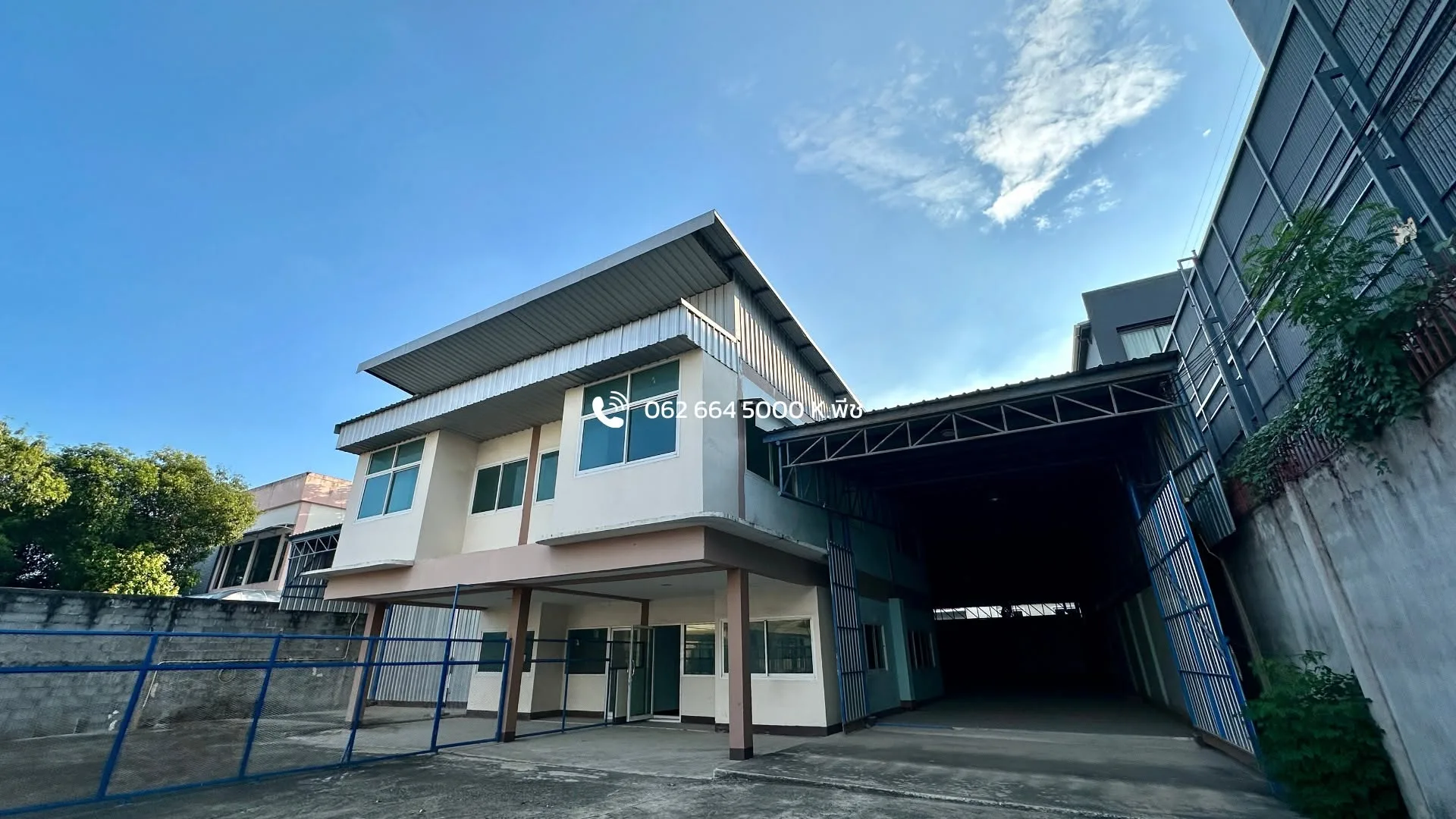 โกดังเกษตร-นวมินทร์ บึงกุ่ม เลียบด่วนรามอินทรา ใกล้ทางด่วน - 300 ตร.ม. มุม 1